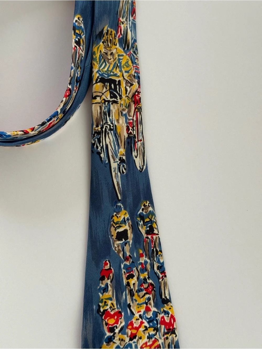 Land’s End 100% Silk Neck Tie-Multicolor Cycling